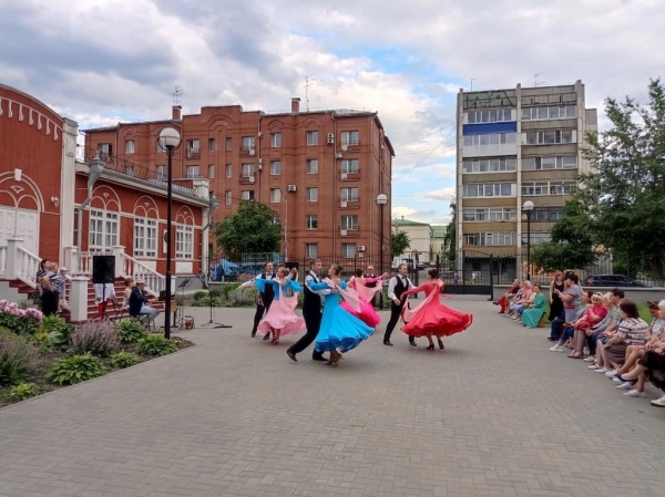 Концерт «Ритм зажигает сердца»